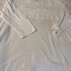 jjijll sweaqtyer Xl white lace top pre owned
